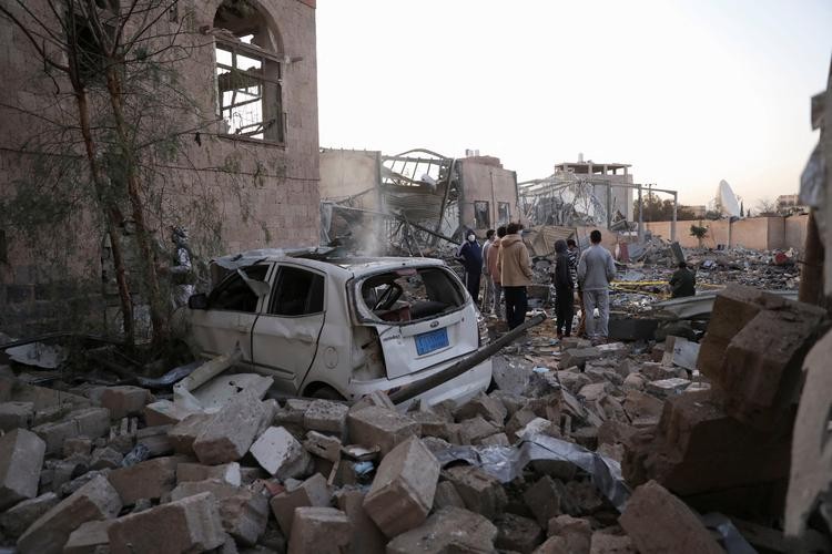 美以联合空袭致伊朗校园悲剧，175名师生不幸遇难